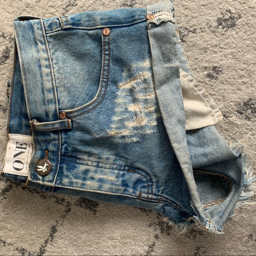 One Teaspoon Bandits Distressed  Denim Shorts
